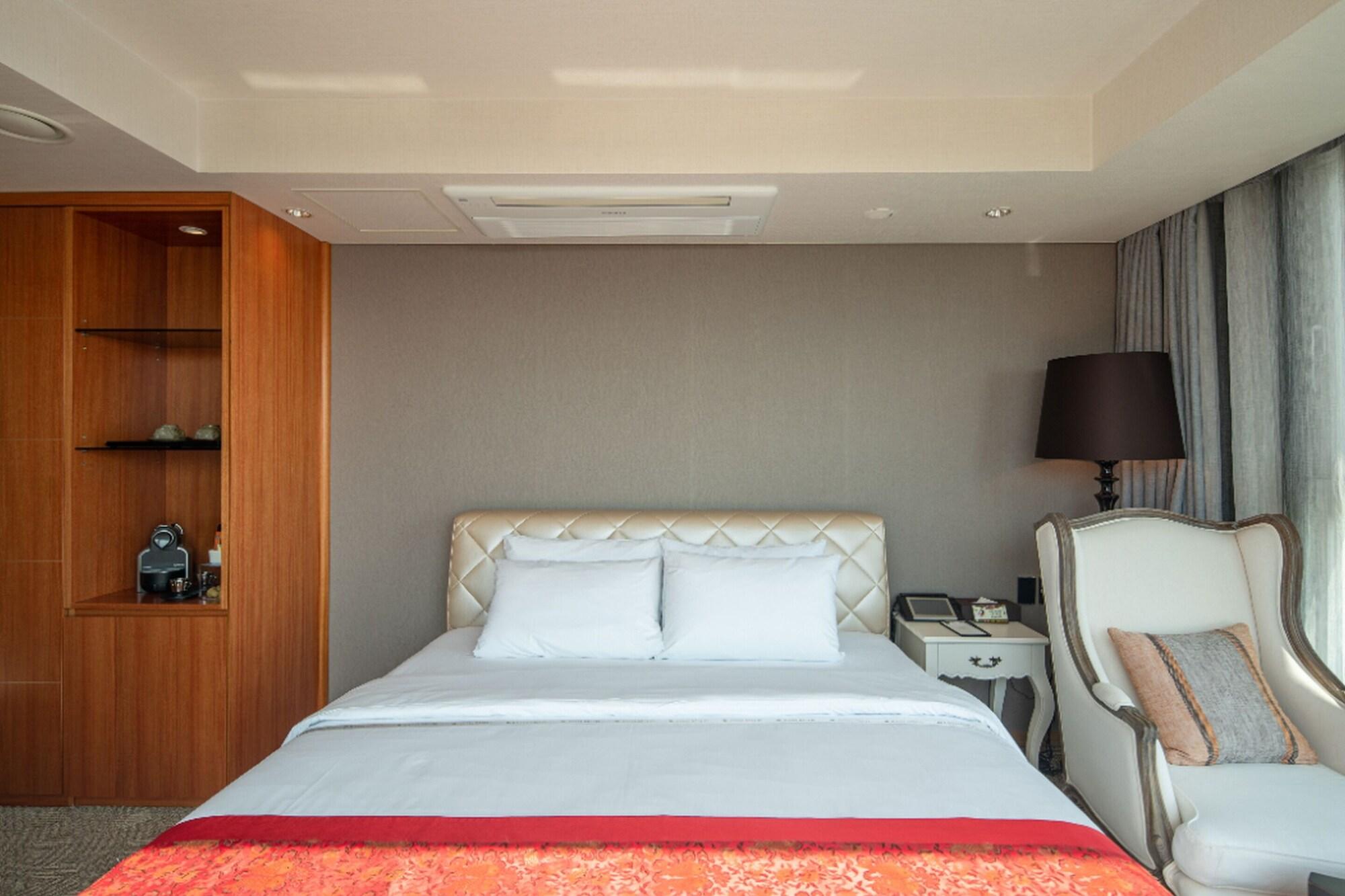 Bareve Hotel Seogwipo Extérieur photo