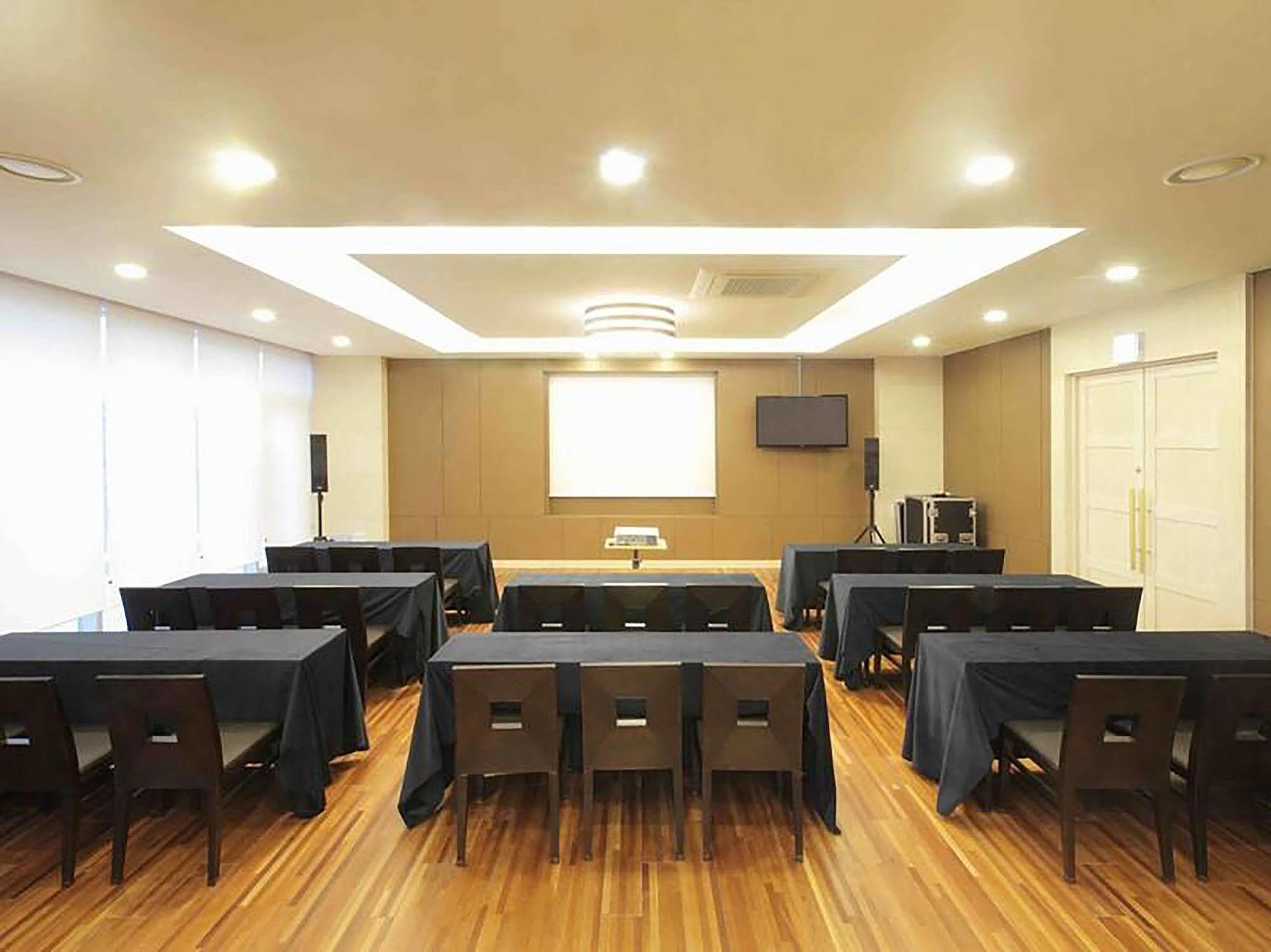 Bareve Hotel Seogwipo Extérieur photo