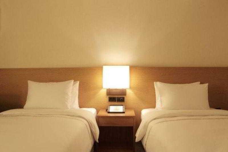 Bareve Hotel Seogwipo Extérieur photo